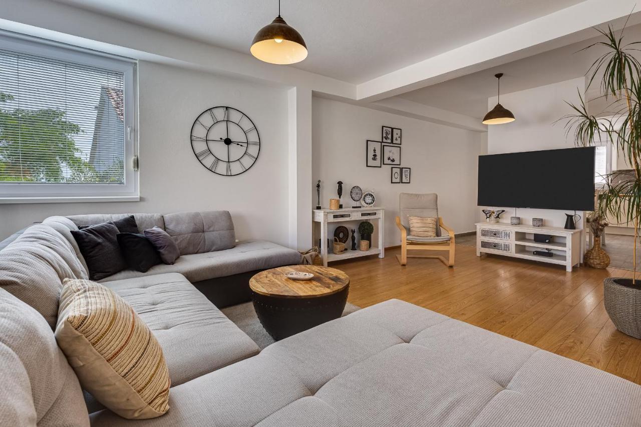 פטרצ'אנה Apartments Juraj מראה חיצוני תמונה